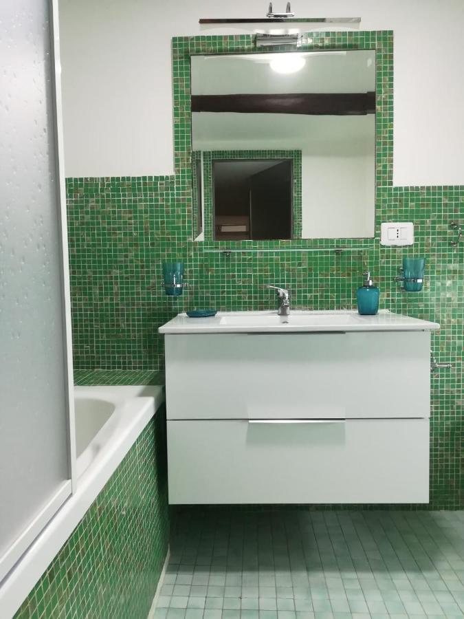 Tribunali Street House Apartment Napoli Bagian luar foto