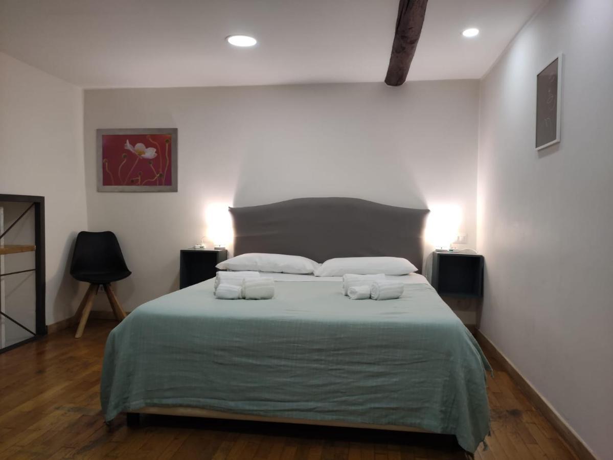 Tribunali Street House Apartment Napoli Bagian luar foto